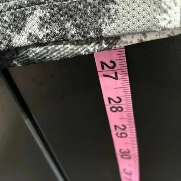 Nike Dri-Fit Sheer Thin strap Y-back,pattern, athletic tank top - Picture 6 of 6